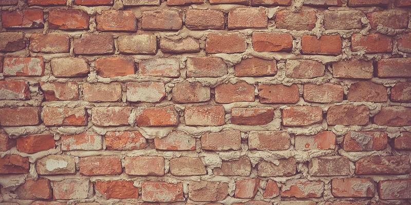 南京太平南路17号建筑安全评估指南：高龄砖木楼房的加固技术与成本解析 | 便民信息与生活服务